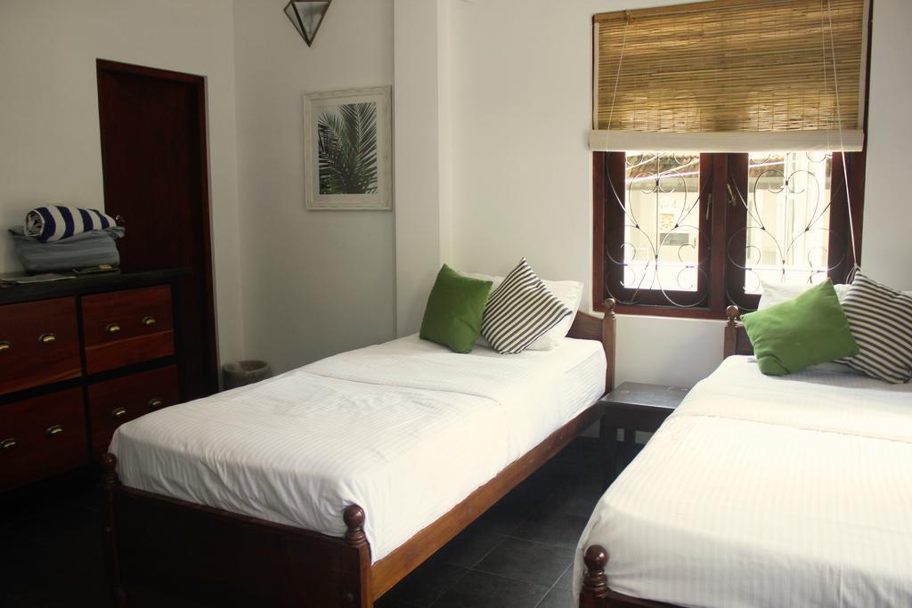 Bedspace Unawatuna Eksteriør billede